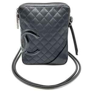 Chanel Black LEATHER Quilted Crossbody shoulder Bag with Large CC Logo
